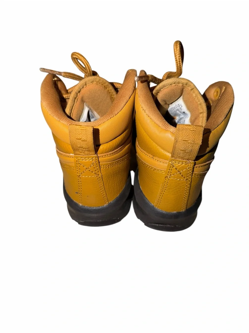Kids Nike Manoa LTR boots preschool size 12.5C
